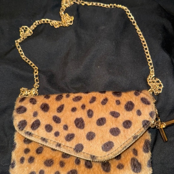 Leopard Print Chain Strap Bag - Picture 10 of 12